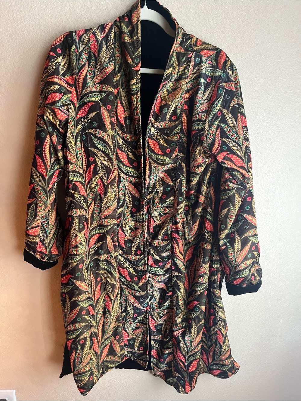 Black Multicolor Patterned Women's Lightweight Coat